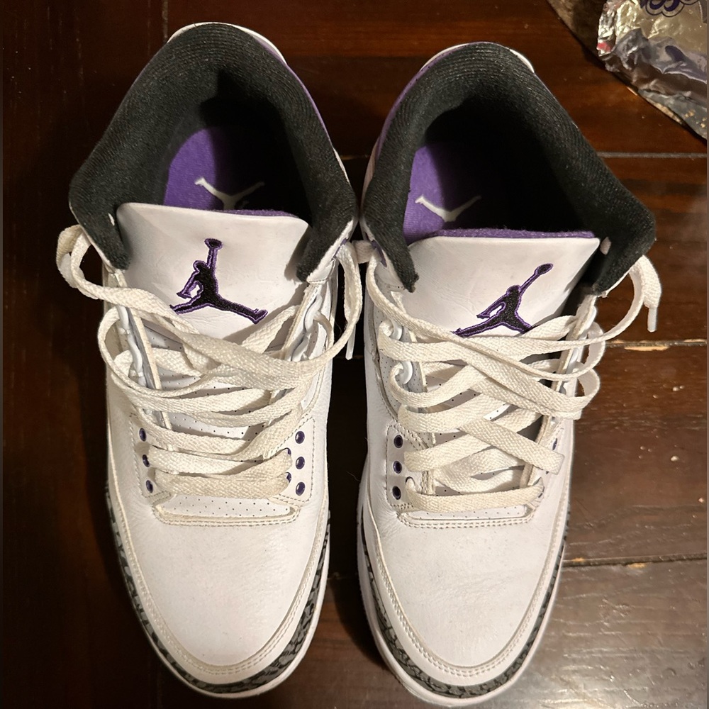 Jordan 3 Dark iris size 10
